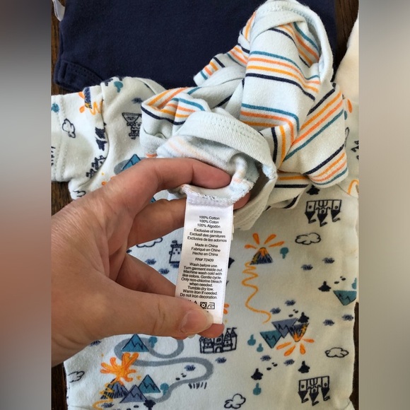 Rosie Pope x4 Bundle: Boys 3-6M “King of the Castle” Short-Sleeve Onesie Set - Picture 9 of 9